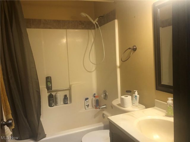 3555 Good Road, Seville, OH 44273