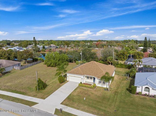 2361 SE Grand Drive, Port St. Lucie, FL 34952