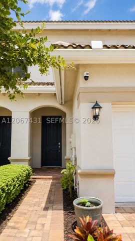 1127 Vermilion Dr, Lake Worth, FL 33461