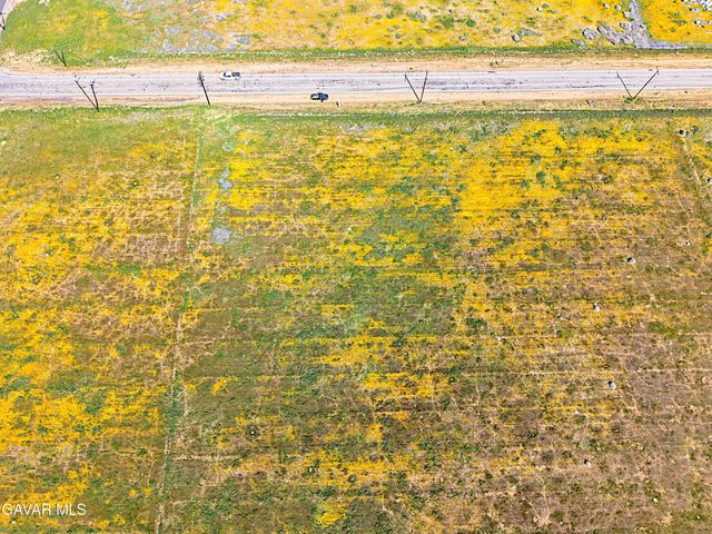 W Avenue G, Lancaster, CA 93536