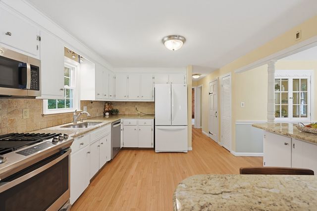 320 Newton Street, Northborough, MA 01532