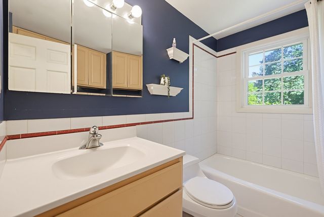 320 Newton Street, Northborough, MA 01532