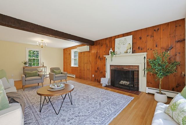 320 Newton Street, Northborough, MA 01532