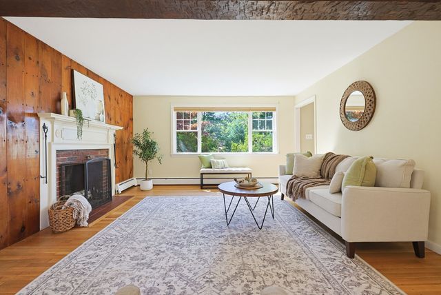 320 Newton Street, Northborough, MA 01532