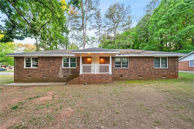 4006 Burns Road SW, Lilburn, GA 30047