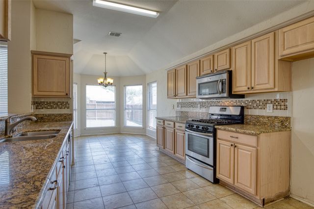 11902 Amber Valley Drive, Frisco, TX 75035