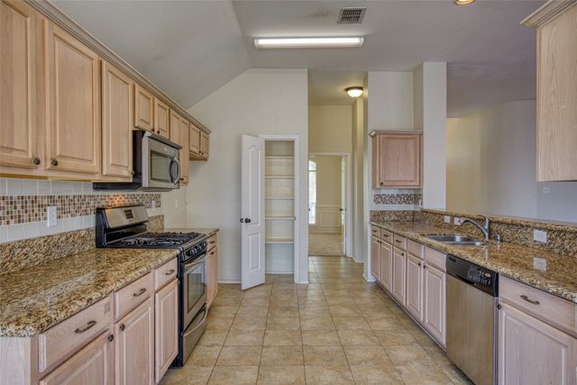 11902 Amber Valley Drive, Frisco, TX 75035