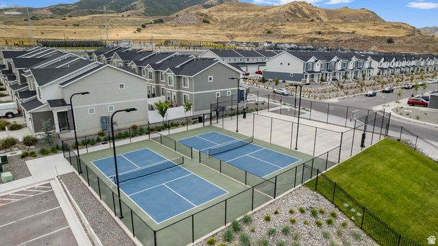 3840 S BOWIE DR, Magna, UT 84044