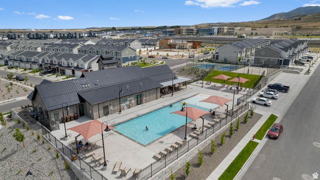 3840 S BOWIE DR, Magna, UT 84044