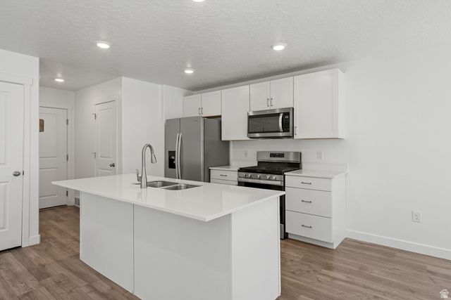 3840 S BOWIE DR, Magna, UT 84044