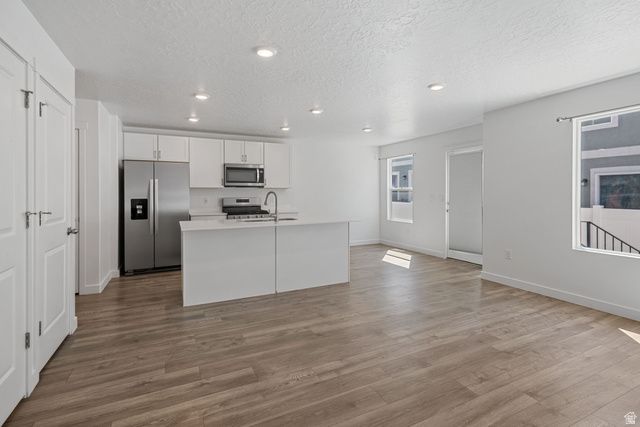 3840 S BOWIE DR, Magna, UT 84044