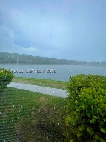 2004 Marsh Harbor Dr, Riviera Beach, FL 33404