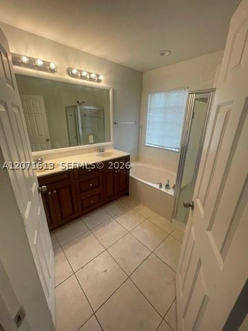 2004 Marsh Harbor Dr, Riviera Beach, FL 33404