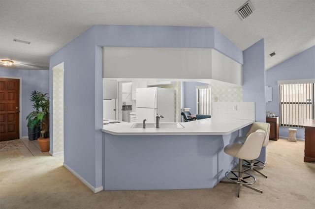 4230 CREEKWOOD LANE 8, Mulberry, FL 33860