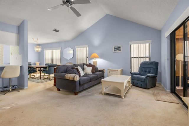 4230 CREEKWOOD LANE 8, Mulberry, FL 33860