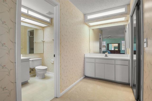 4230 CREEKWOOD LANE 8, Mulberry, FL 33860