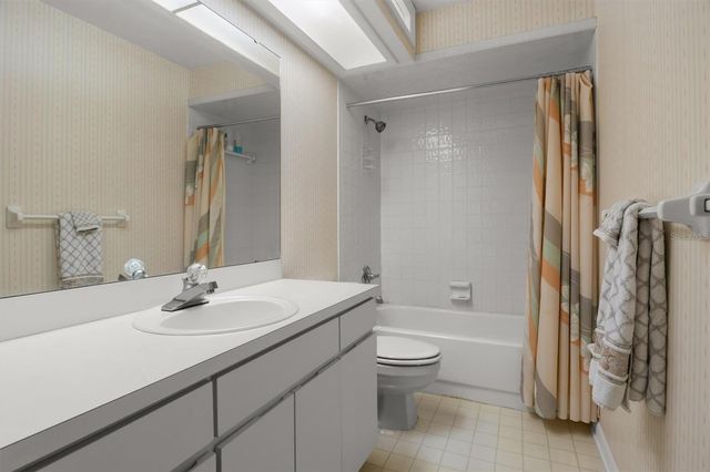 4230 CREEKWOOD LANE 8, Mulberry, FL 33860