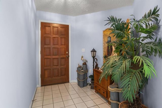 4230 CREEKWOOD LANE 8, Mulberry, FL 33860