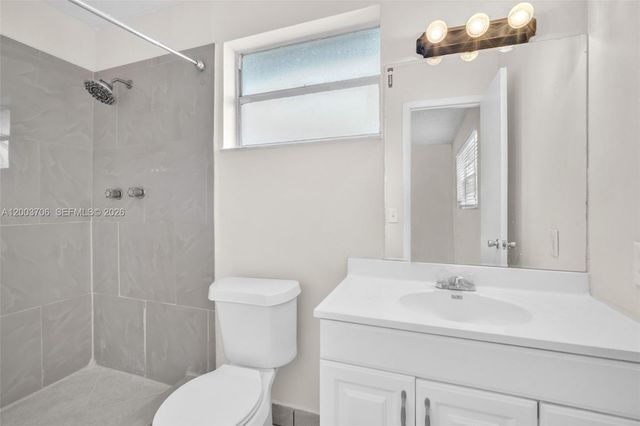 2125 Mckinley St back, Hollywood, FL 33020