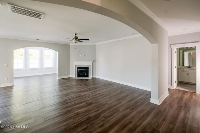 479 Sugar Cove Run, Wilmington, NC 28411