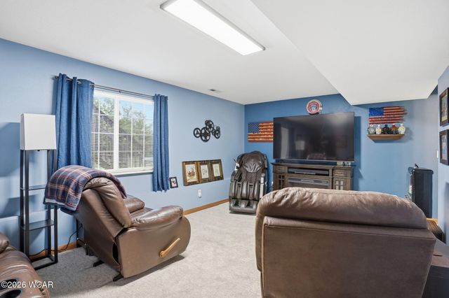 1958 Olympia Circle, Lima, OH 45805