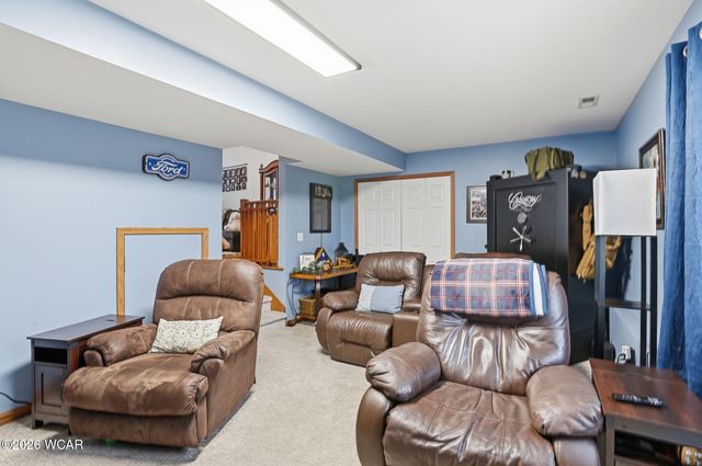 1958 Olympia Circle, Lima, OH 45805