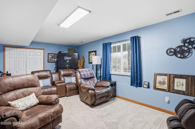 1958 Olympia Circle, Lima, OH 45805