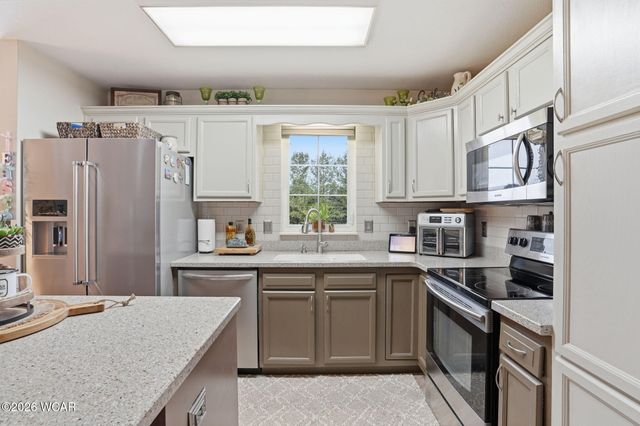 1958 Olympia Circle, Lima, OH 45805