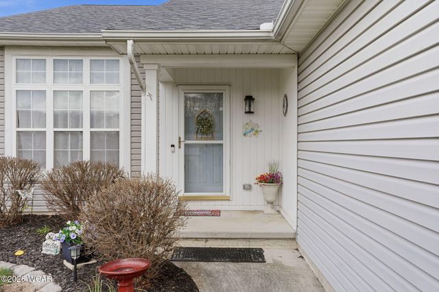 1958 Olympia Circle, Lima, OH 45805