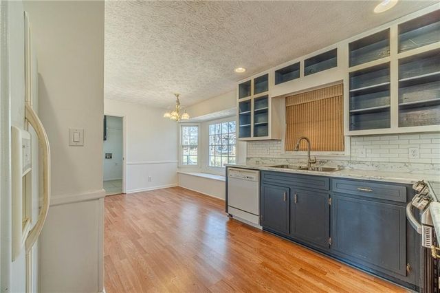 3823 Palisade Court, Snellville, GA 30039