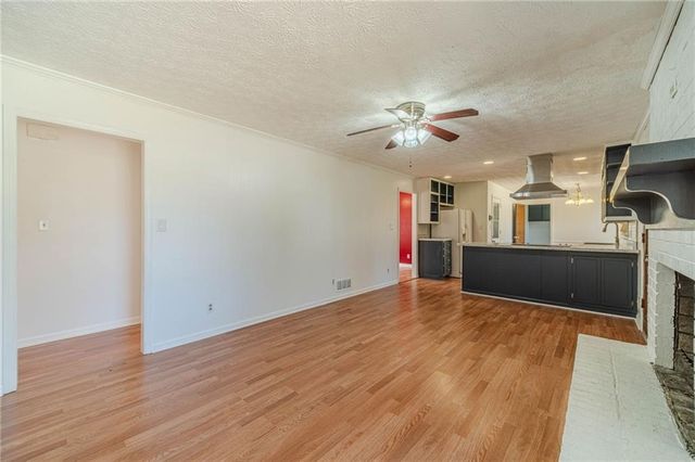 3823 Palisade Court, Snellville, GA 30039