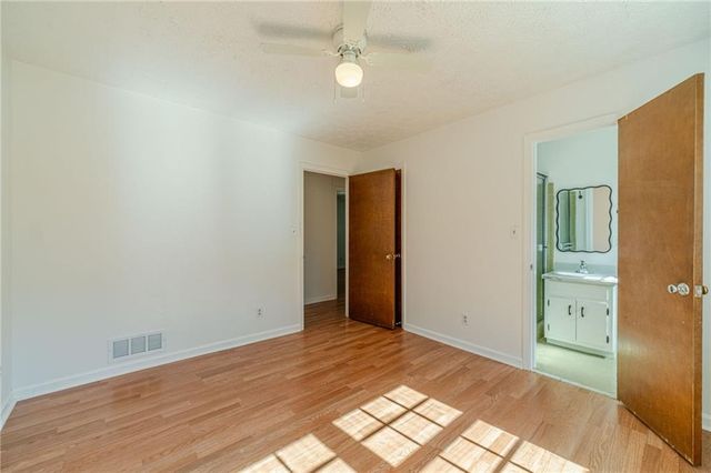 3823 Palisade Court, Snellville, GA 30039