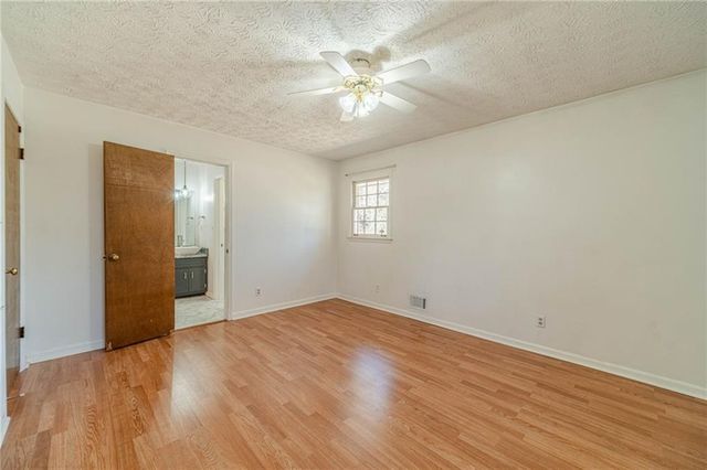 3823 Palisade Court, Snellville, GA 30039