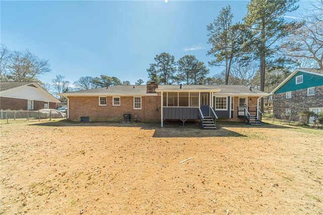 3823 Palisade Court, Snellville, GA 30039