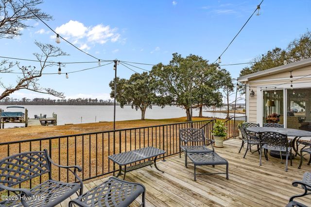 729 Short Drive, Washington, NC 27889