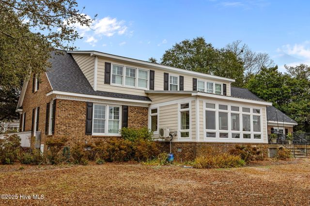 729 Short Drive, Washington, NC 27889