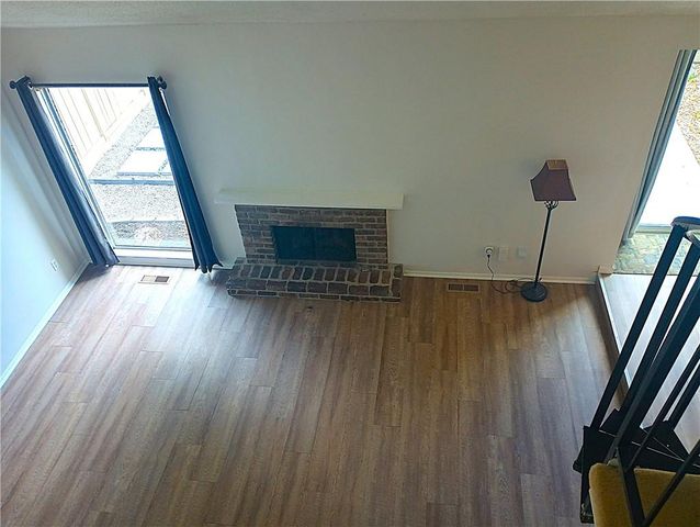 12209 W 79th Terrace, Lenexa, KS 66215