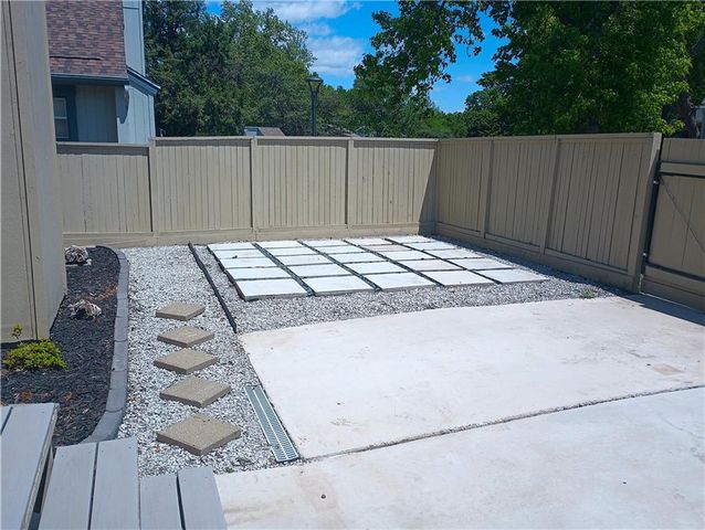 12209 W 79th Terrace, Lenexa, KS 66215