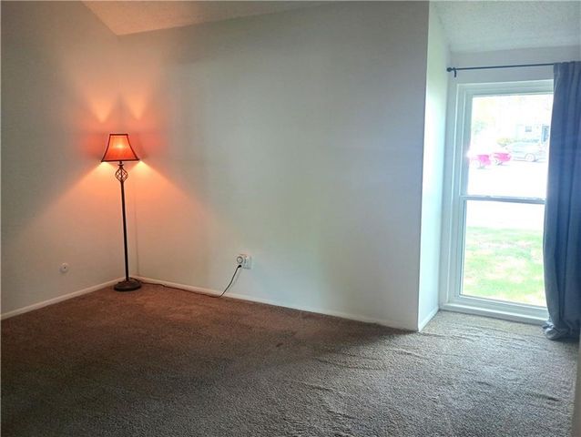 12209 W 79th Terrace, Lenexa, KS 66215