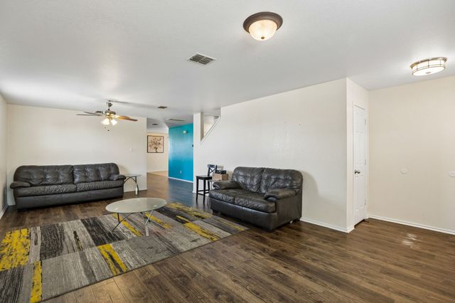 9216 Old Clydesdale Drive, Fort Worth, TX 76123