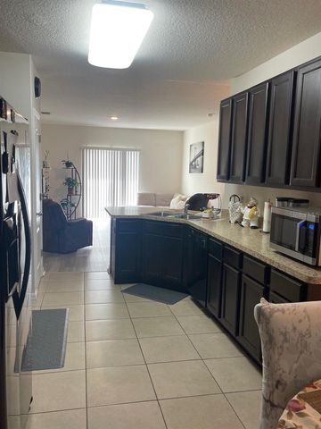 320 LIBERTY BOULEVARD, Davenport, FL 33837