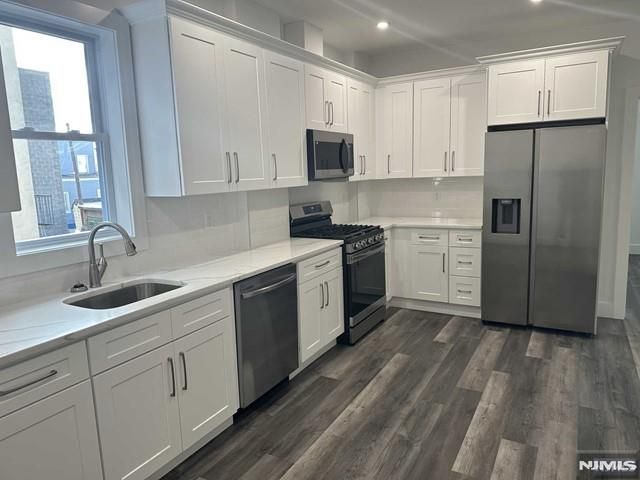 279 Palisade Avenue B, Cliffside Park, NJ 07010