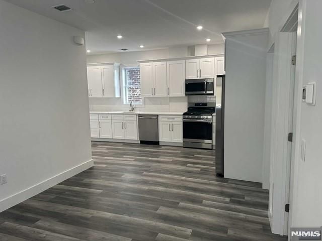 279 Palisade Avenue B, Cliffside Park, NJ 07010