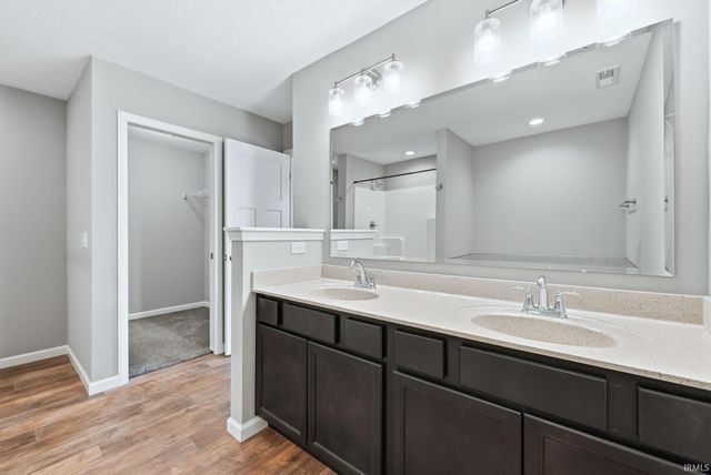 10491 Fieldlight Boulevard, Fort Wayne, IN 46835