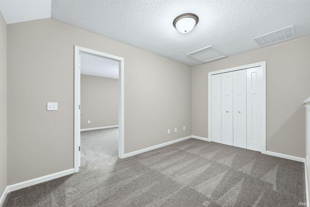 10491 Fieldlight Boulevard, Fort Wayne, IN 46835