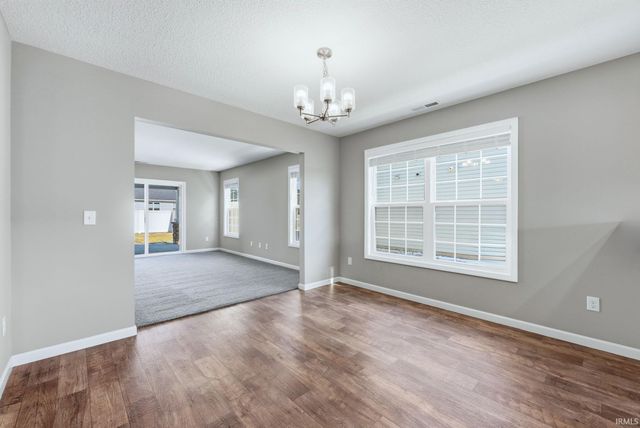 10491 Fieldlight Boulevard, Fort Wayne, IN 46835