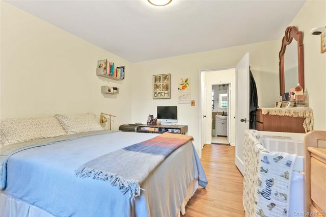 144-32 78th Avenue 2G, Flushing, NY 11367