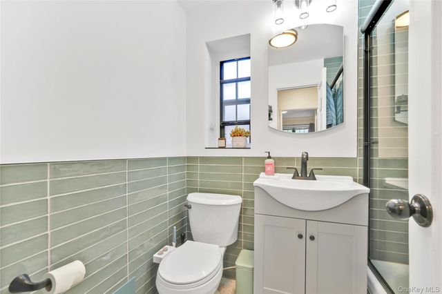 144-32 78th Avenue 2G, Flushing, NY 11367