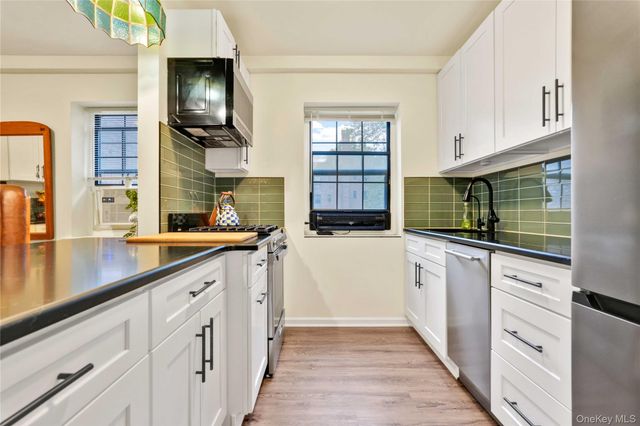 144-32 78th Avenue 2G, Flushing, NY 11367