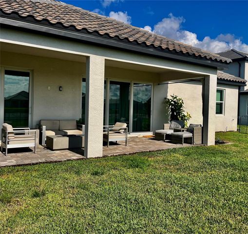 2016 BOLSENA STREET, North Venice, FL 34275